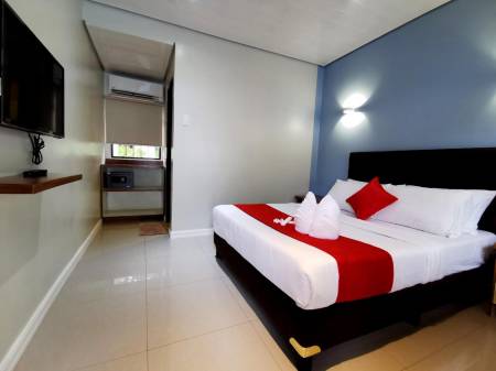Charms Hotel10