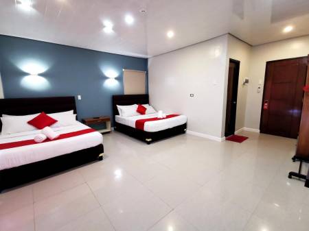 Charms Hotel14