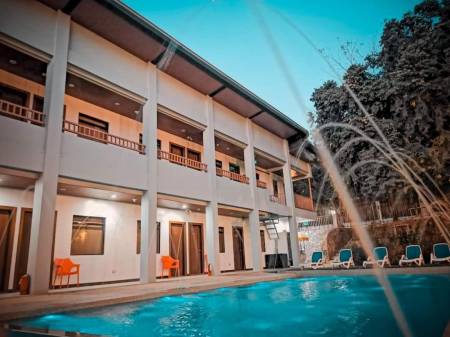 Charms Hotel19