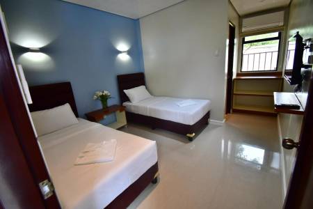 Charms Hotel8